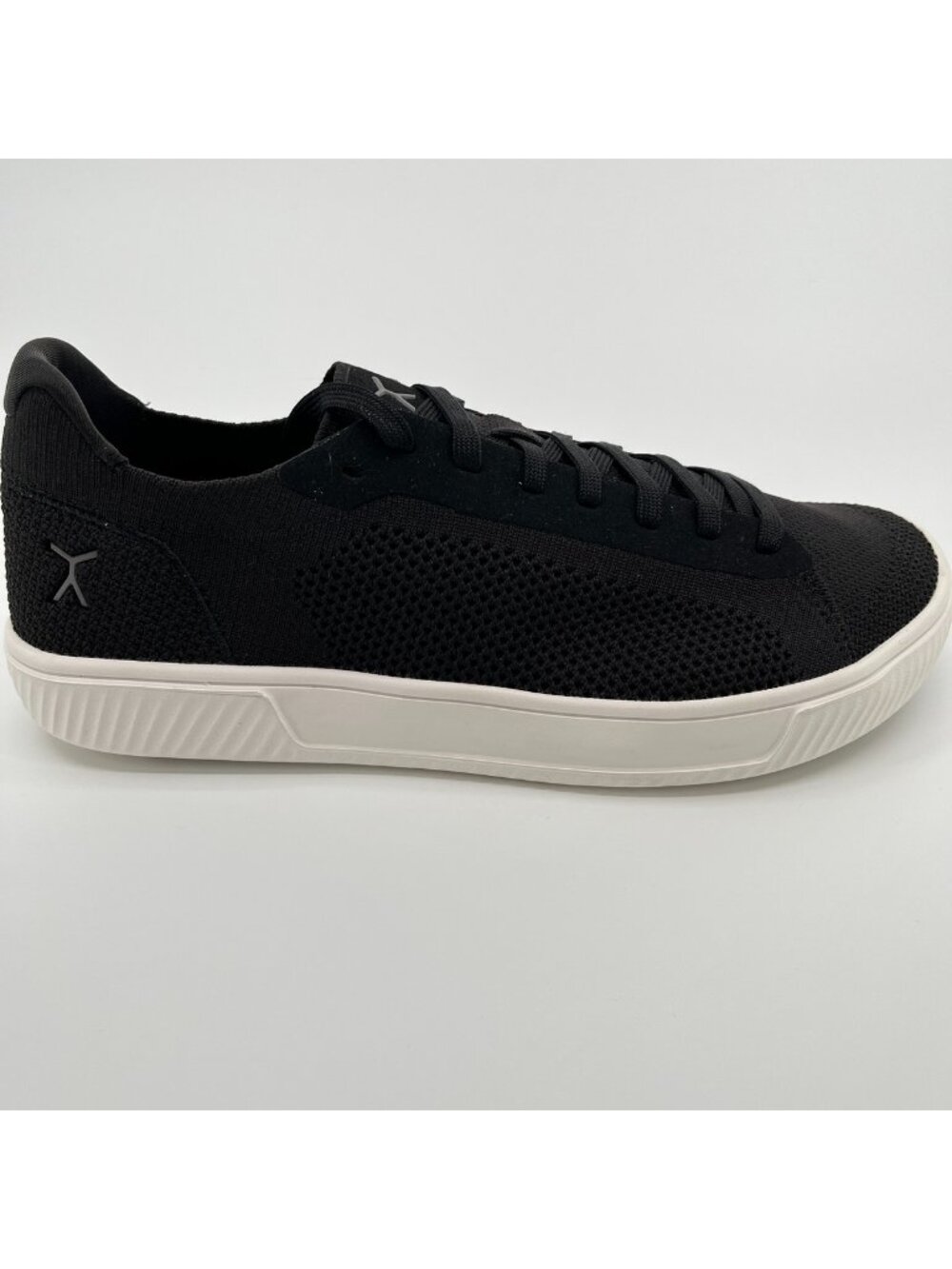 Flux Footwear Adapt Trainer Black White Mens Size 11 Athletic Shoes Sneakers